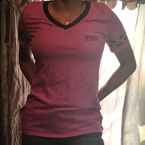 VS Pink shirt - Picture 1 of 2